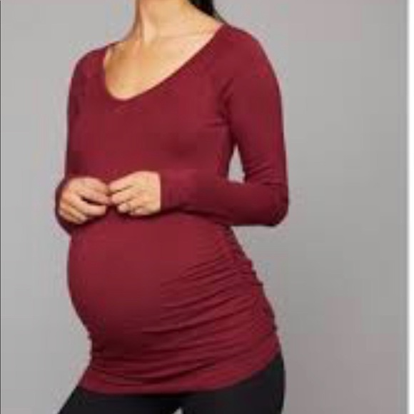 Liz Lange for Target Tops - Liz Lange Long Sleeve Maternity Top